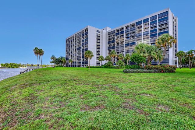5 of 34 - 356 Golfview Road #403, North Palm Beach, FL