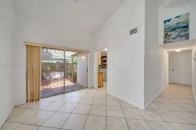 4 of 54 - 7447 W Sunrise Boulevard #7447, Plantation, FL