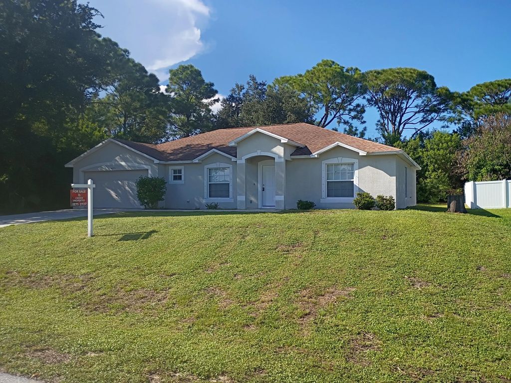 1271 Windingdale Street Se, Palm Bay