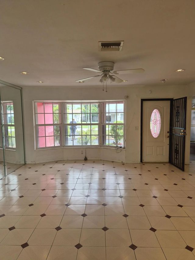 3 of 45 - 4960 Nw 16th Street, Lauderhill, FL
