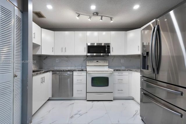 2 of 17 - 12940 Sw 64th Lane #312-3, Miami, FL