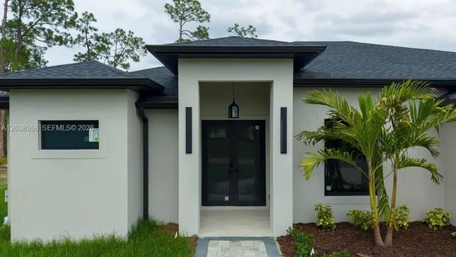 4 of 69 - 814 Calyton Avenue, Lehigh Acres, FL