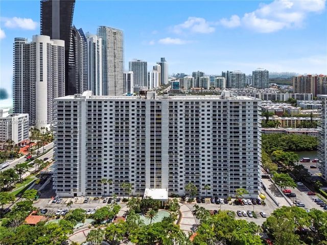 3 of 14 - 210 174th Street #m18, Sunny Isles Beach, FL