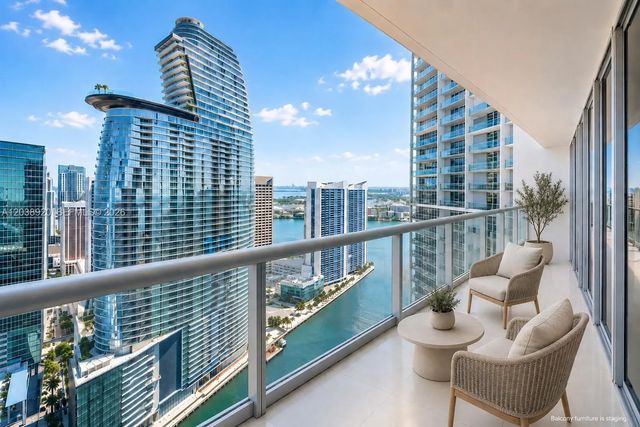 475 Brickell Avenue #4315, Miami