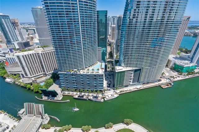 4 of 42 - 475 Brickell Avenue #4315, Miami, FL