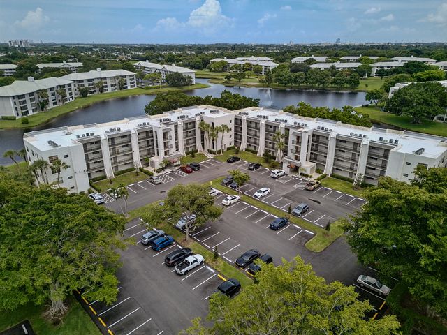 3 of 51 - 9420 Poinciana Place #108, Davie, FL