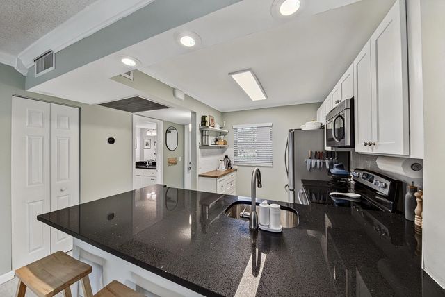 5 of 51 - 9420 Poinciana Place #108, Davie, FL