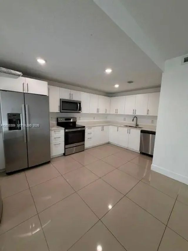 2 of 20 - 25870 Sw 144th Court, Homestead, FL