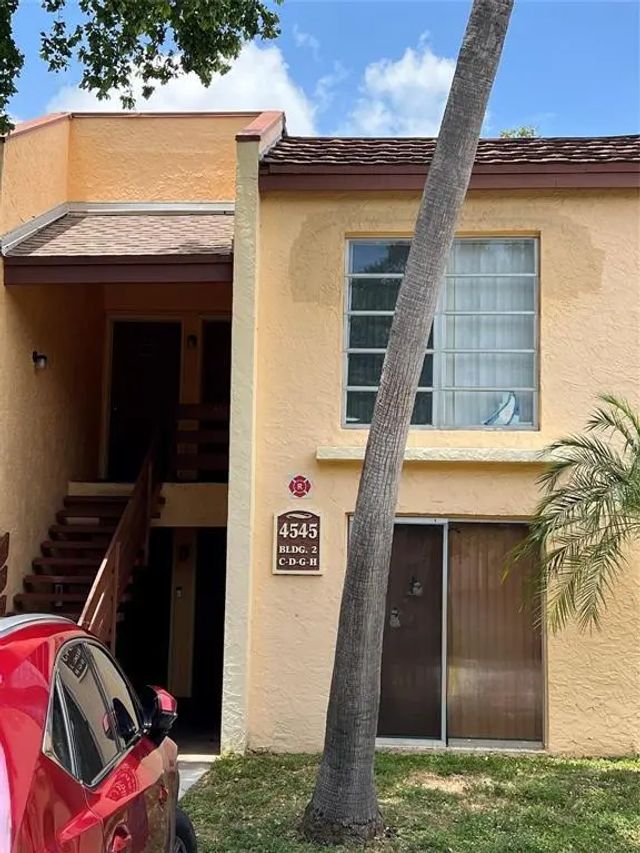 4 of 20 - 4545 Treehouse Lane #g, Tamarac, FL