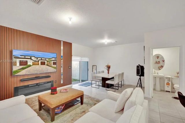 4 of 36 - 12859 Sw 243rd Terrace, Homestead, FL