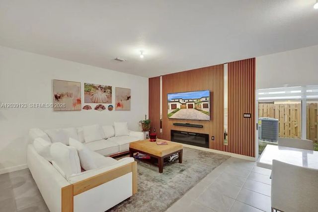 5 of 36 - 12859 Sw 243rd Terrace, Homestead, FL