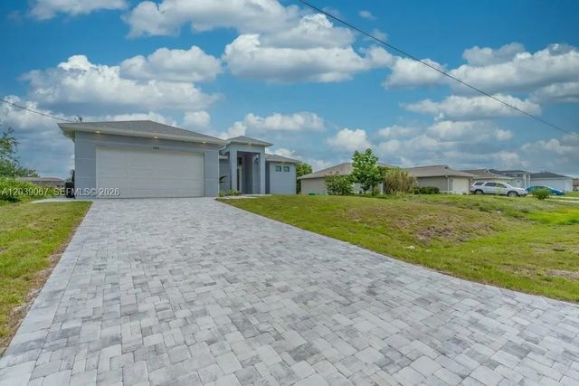 2 of 34 - 5054 Benton Street, Lehigh Acres, FL