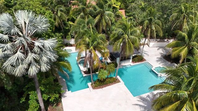 5 of 47 - 10395 Sw 67th Avenue, Pinecrest, FL
