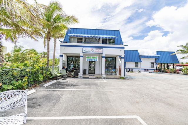 2 of 50 - 1281 Plaza Circle, , FL