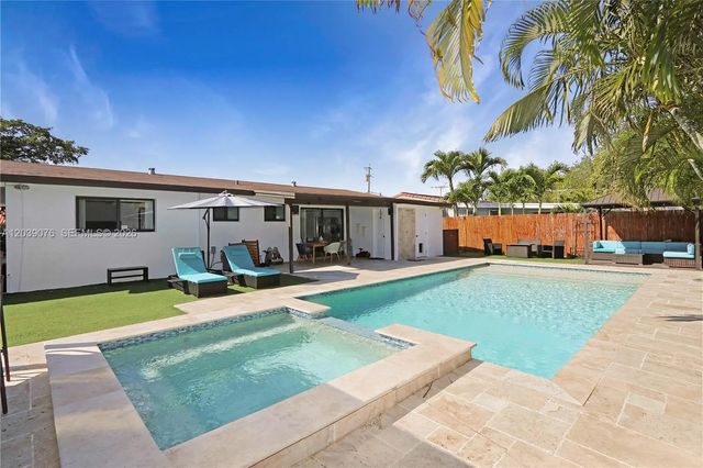 5 of 41 - 6751 Sw 13th Street, Miami, FL