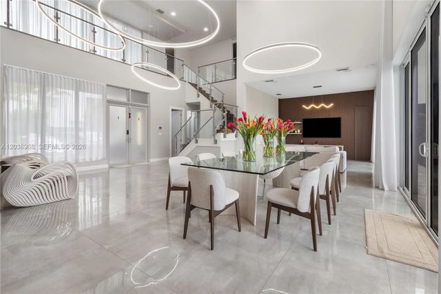 5 of 43 - 10261 Nw 74th Terrace, Doral, FL