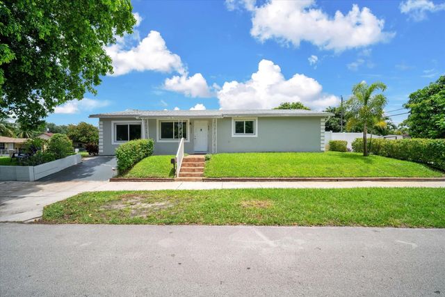 7321 Cody Street, Hollywood
