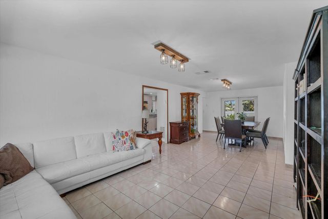 3 of 19 - 7321 Cody Street, Hollywood, FL