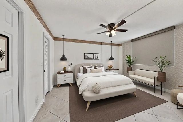 3 of 35 - 400 Se 10th Street #205, Deerfield Beach, FL