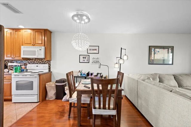 5 of 20 - 2621 Barkley Drive W #a, West Palm Beach, FL