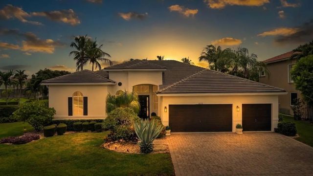 2 of 79 - 6733 Finamore Circle, Lake Worth, FL