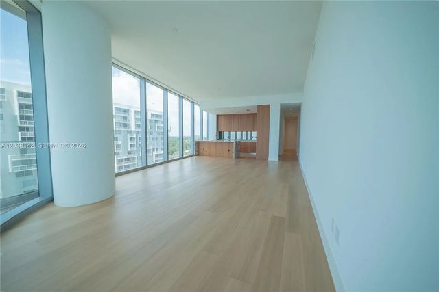3 of 30 - 175 Se 25th Road #702, Miami, FL