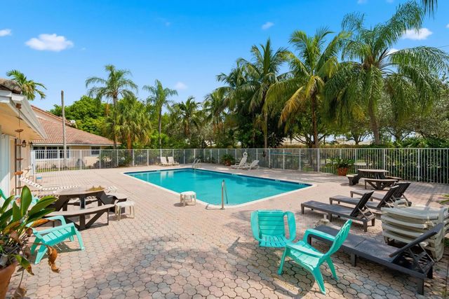 4 of 28 - 8417 Nw 40th Court, Sunrise, FL