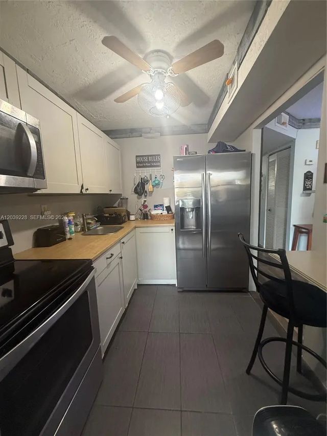 3 of 30 - 9081 Sunrise Lakes Boulevard #108, Sunrise, FL