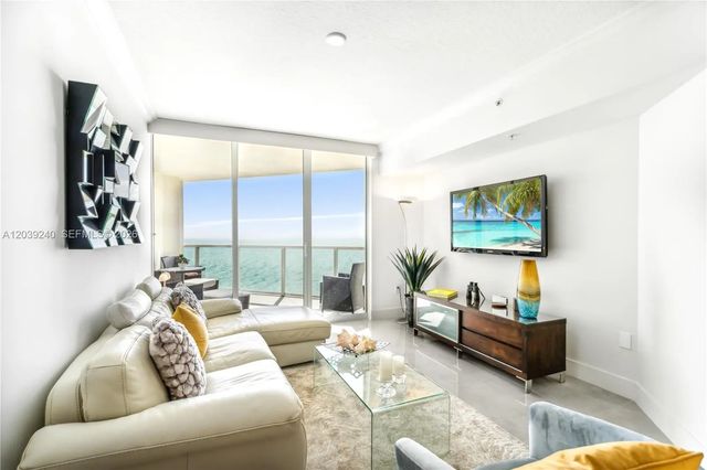 5 of 12 - 16699 Collins Ave+one Self Parking #4110, Sunny Isles Beach, FL