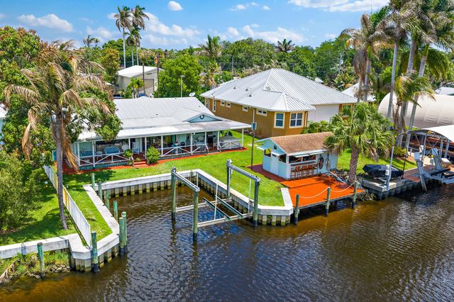 715 Sw Rustic Circle, Stuart