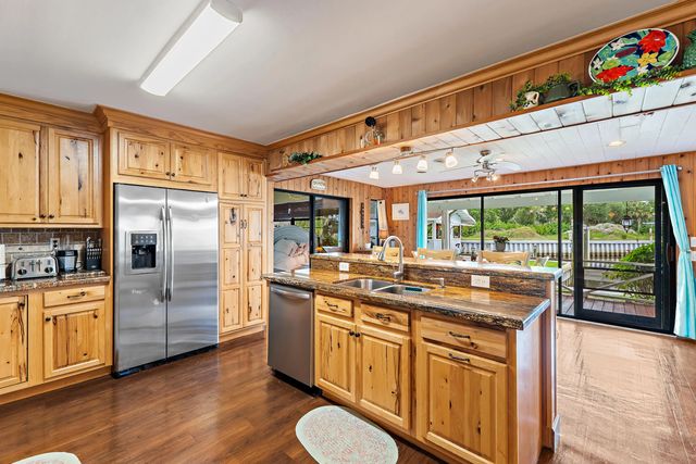 5 of 10 - 715 Sw Rustic Circle, Stuart, FL