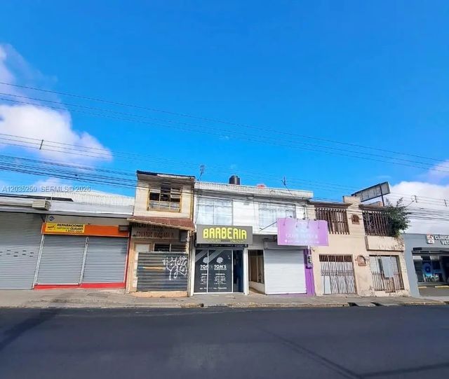 4 of 6 - Avenida Central Avenida Central Cartago, , FL