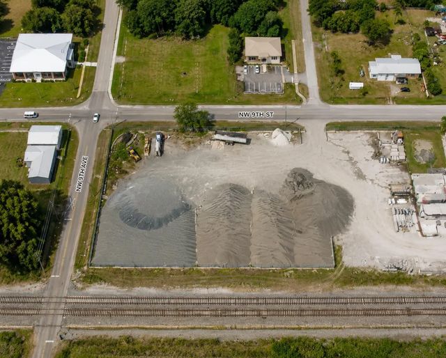 805 Nw 9th Street, Okeechobee