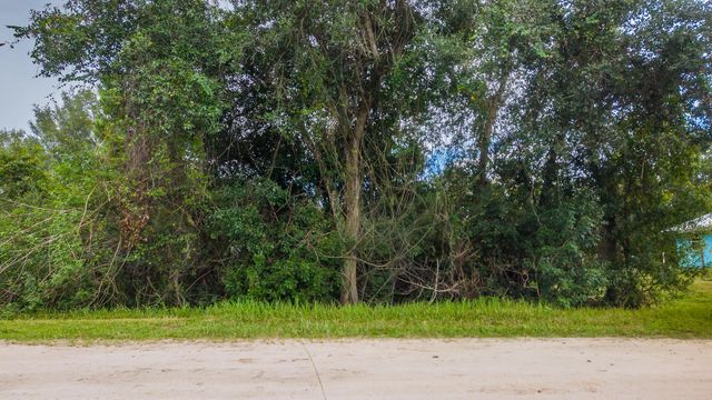3 of 6 - 10530 Ne 2nd Terrace, Okeechobee, FL