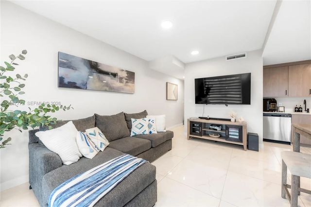 5 of 28 - 25657 Sw 144th Avenue, Homestead, FL