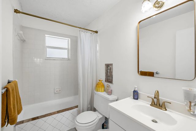 5 of 28 - 6507 Winfield Boulevard #211ac, Margate, FL