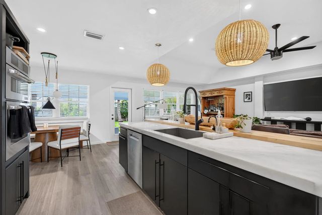 4 of 32 - 1524 Lance Road, Jupiter, FL