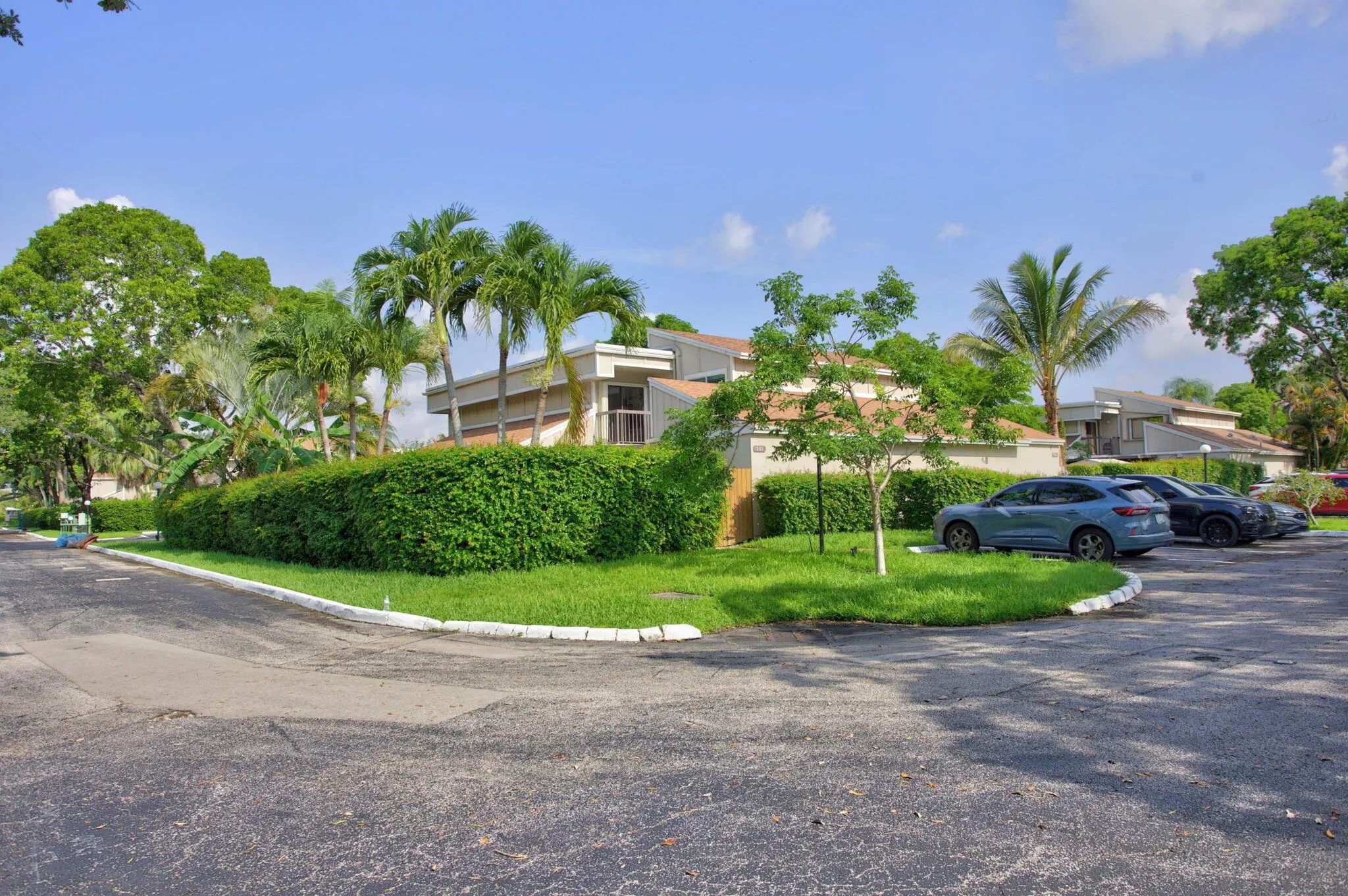 501 Nw 132nd Terrace, Plantation