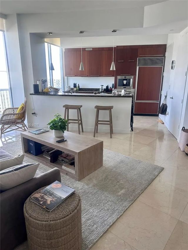 2 of 10 - 15811 Collins Avenue #1505, Sunny Isles Beach, FL