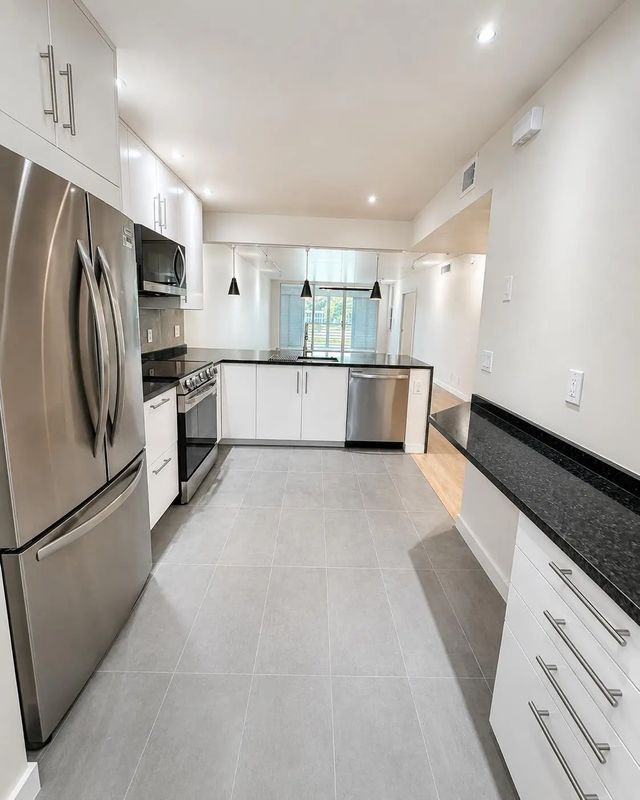 5 of 16 - 4030 W Palm Aire Drive #206, Pompano Beach, FL