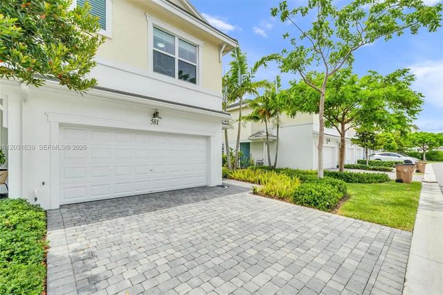 5 of 78 - 581 Sanderling Circle #581, Deerfield Beach, FL