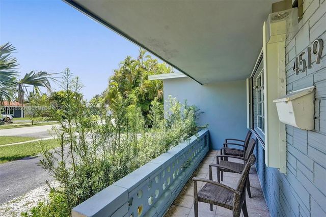 3 of 32 - 4519 Monroe Street, Hollywood, FL