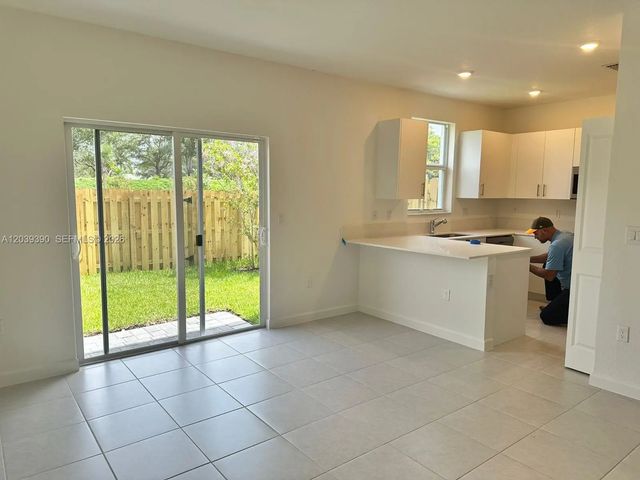2 of 21 - 11965 Nw 47th Manor, Coral Springs, FL