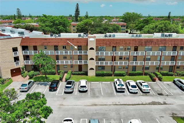 9281 Sunrise Lakes Boulevard #308, Sunrise