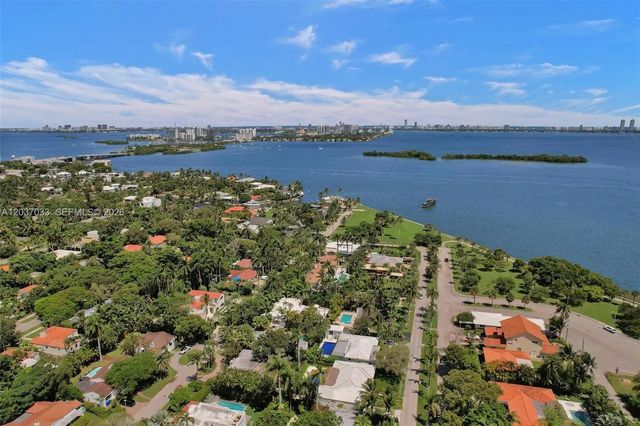 4 of 11 - 765 Ne 70th Street, Miami, FL
