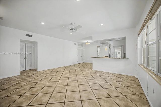 5 of 19 - 1751 Washington Avenue #1f, Miami Beach, FL