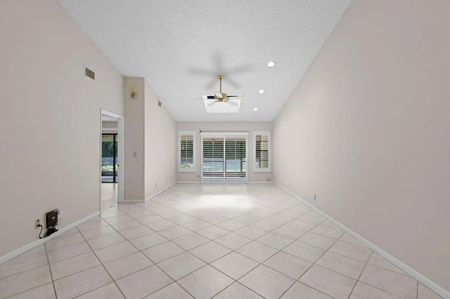 5 of 34 - 10044 Andrea Lane #a, Boynton Beach, FL