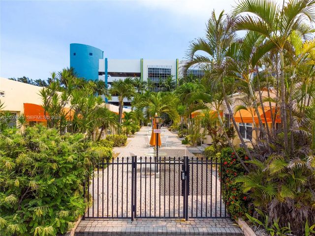 3 of 25 - 336 Arthur Street #118, Hollywood, FL