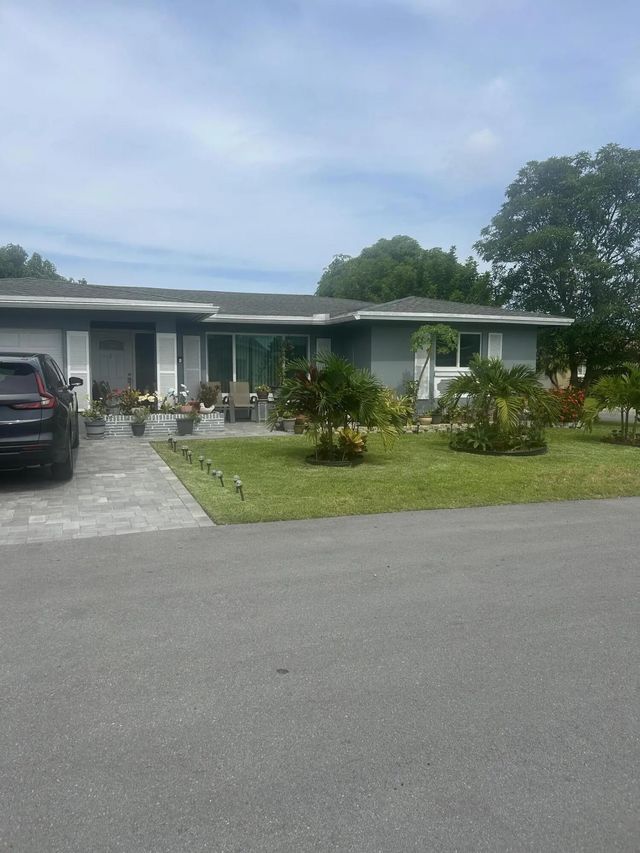 5706 Nw 68th Terrace, Tamarac