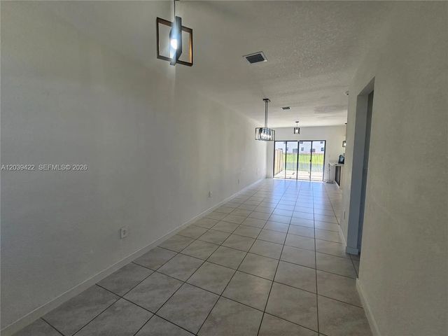 2 of 50 - 1473 Ne 5th Avenue #1473, Florida City, FL